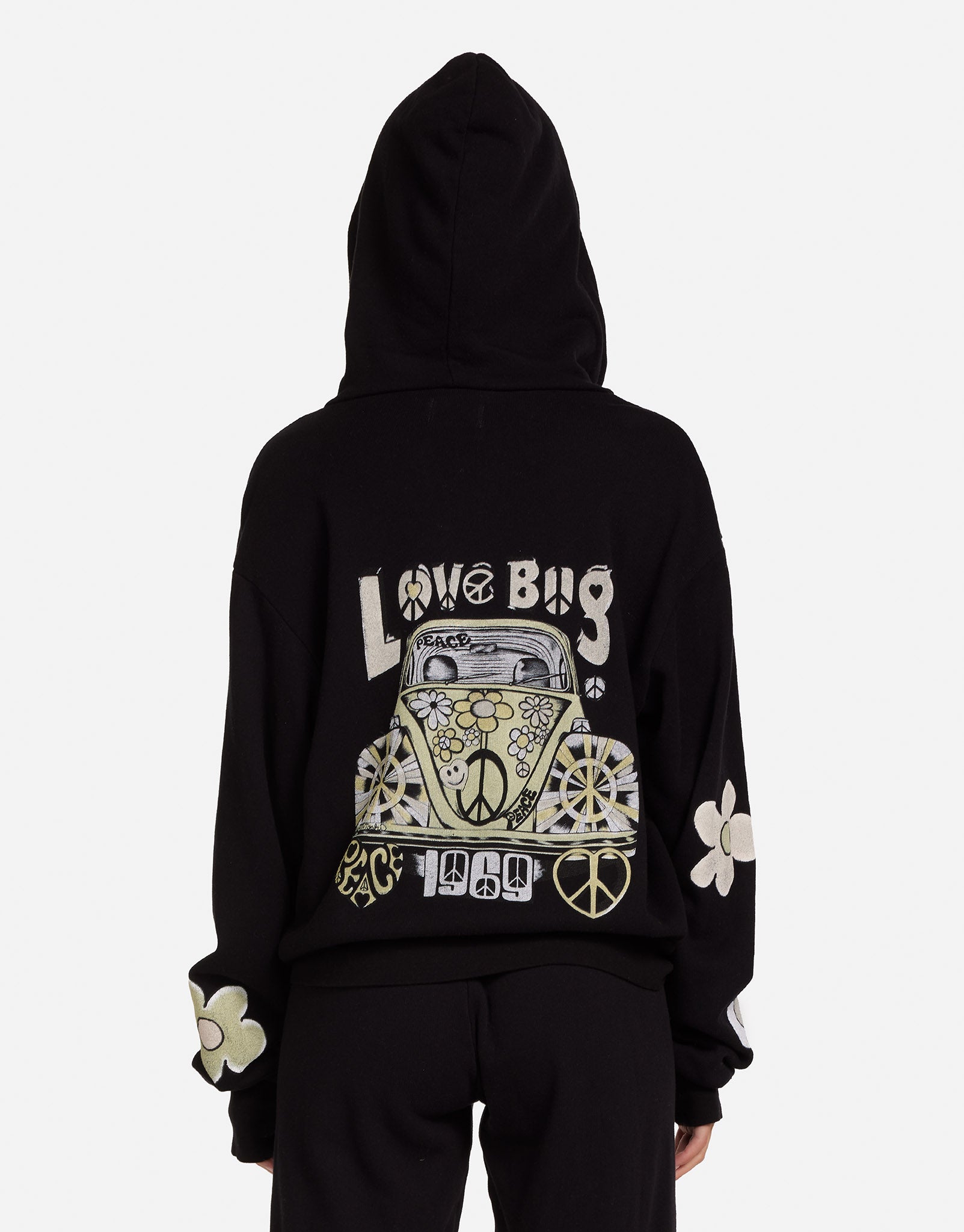 1559-CSA-15775-BLK-