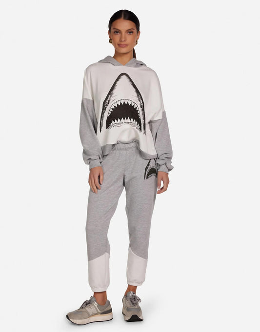 Macias X Shark