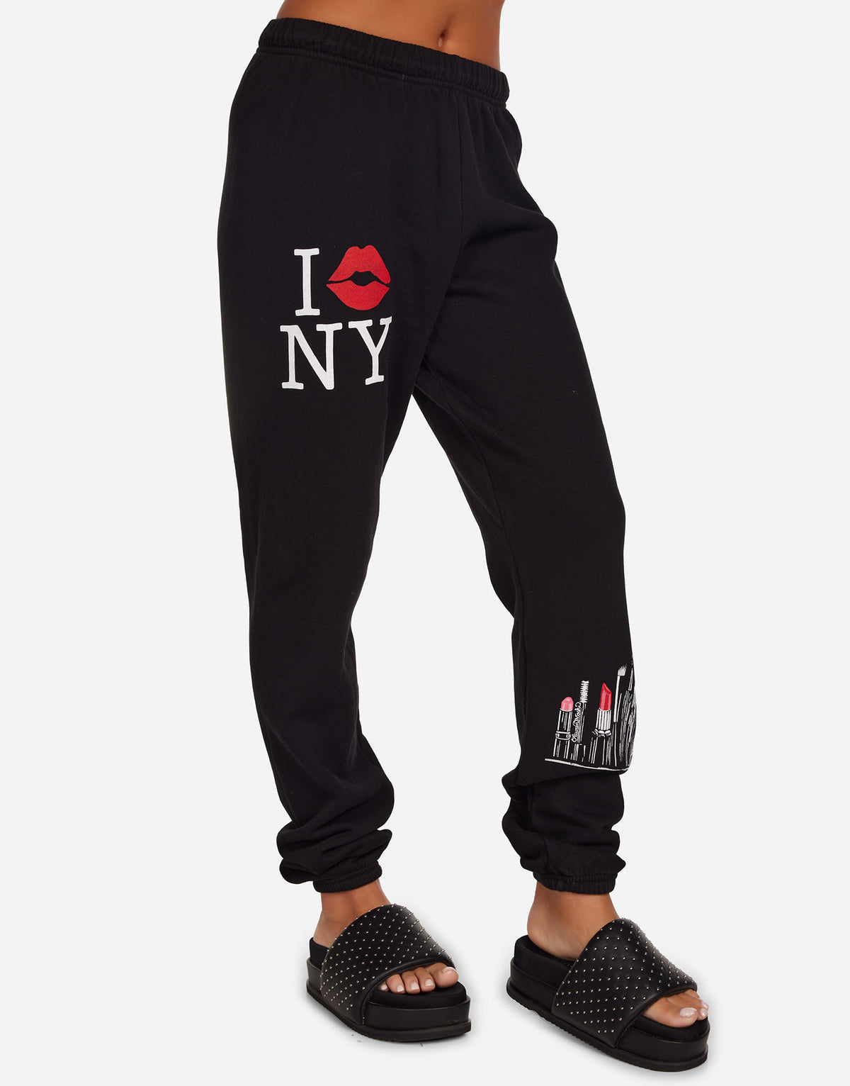 Tanzy New York Glam