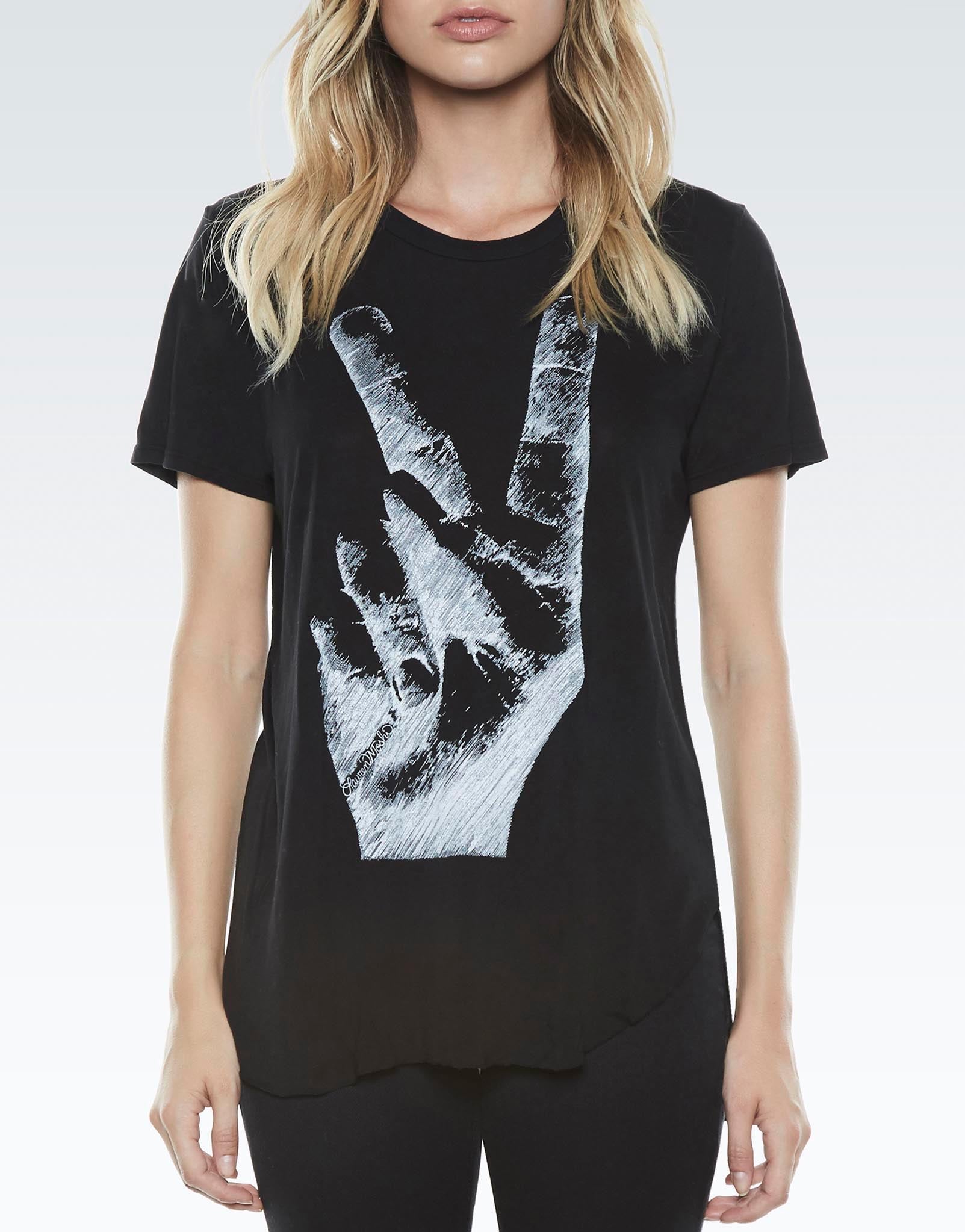 Lauren Moshi Women's Kelis Peace Hand - 