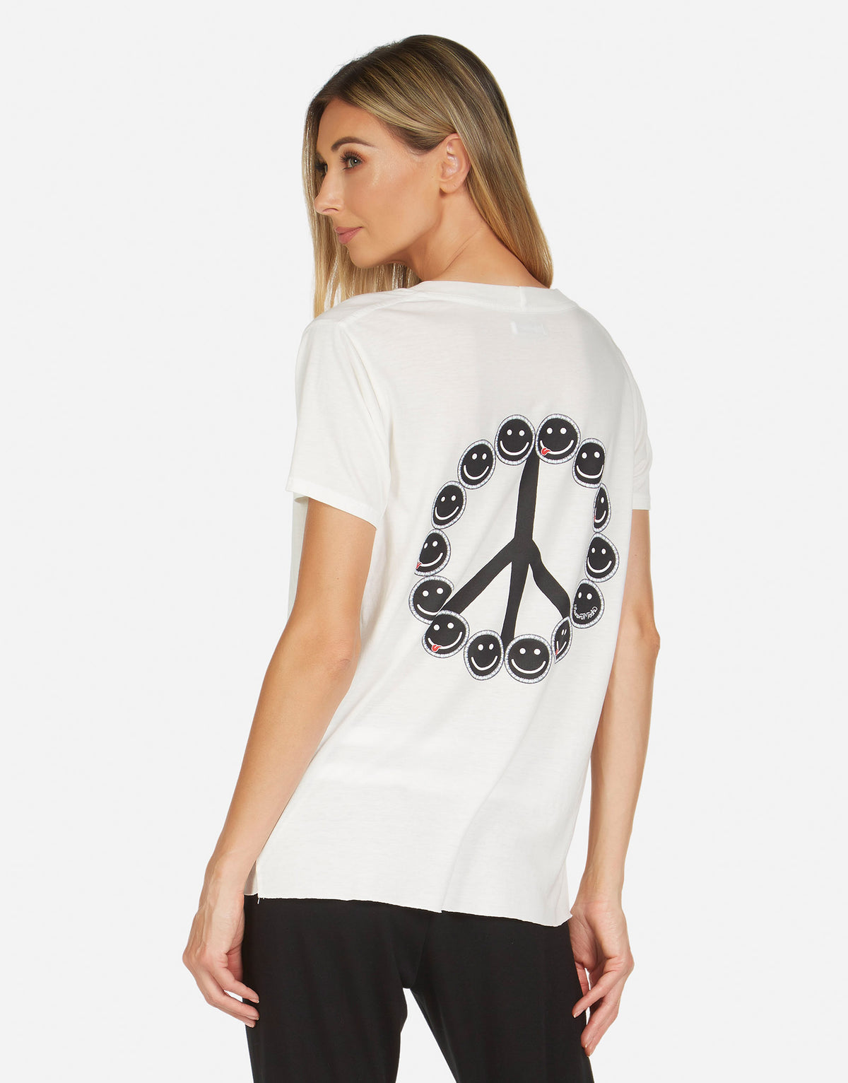 Elara Peace Love Moshi